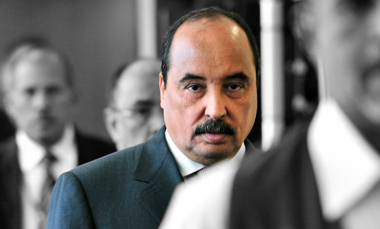 الرئيس الموريتاني السابق يكشف تفاصيل جديدة حول صفقة تسليم السنوسي في محاكمته 1 الرئيس الموريتاني السابق يكشف تفاصيل جديدة حول صفقة تسليم السنوسي في محاكمته