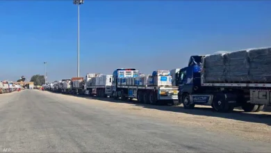 دخول قافلة مساعدات إنسانية إلى غزة عبر معبر كرم أبو سالم