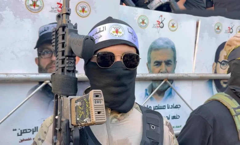 غارة جوية إسرائيلية تقتل المتحدث باسم سرايا القدس وأفراد عائلته في غزة 1 غارة جوية إسرائيلية تقتل المتحدث باسم سرايا القدس وأفراد عائلته في غزة