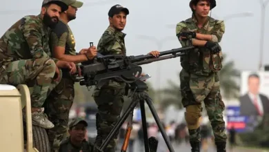 فصائل عراقية تبدي استعدادها لتلبية دعوات أمريكية بنزع السلاح