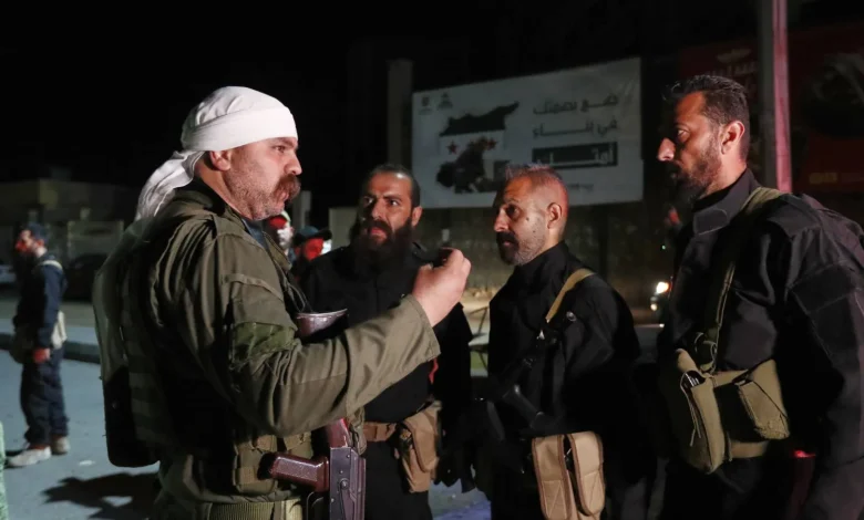 الجيش الإسرائيلي يعلن انتشاره في جنوب سوريا لحماية القرى الدرزية