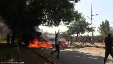 لماذا يشكل فض الاعتصام في السودان أزمةً عقب إعلان البرهان؟ تحليل الأسباب والتطورات