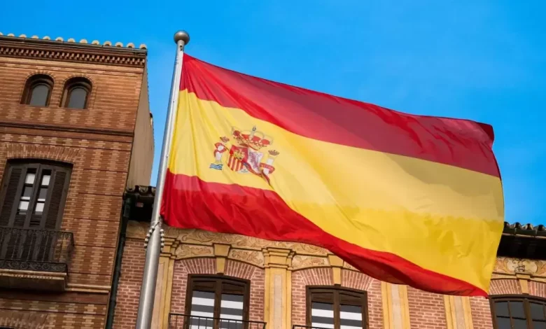يورو.. إسبانيا تعلن إلغاء صفقة ثالثة لشراء أسلحة من الاحتلال 1 يورو.. إسبانيا تعلن إلغاء صفقة ثالثة لشراء أسلحة من الاحتلال