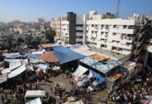 100 قتيل في غزة خلال 24 ساعة.. وغارات طالت خيم نازحين