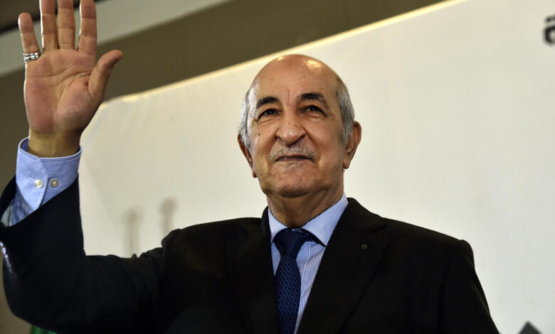 الرئيس الجزائري يعلن رفع الحد الأدنى للأجور وترقية 11 مقاطعة إلى ولايات كاملة وإطلاق مشاريع كبرى