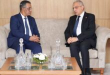 تونس وموريتانيا تتعهدان بتعزيز التعاون الصحي خلال منتدى الطب الصيني الإفريقي