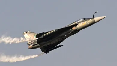 هذا ما نعرفه عن المقاتلة الهندية التي تحطمت في دبي.. ليس السقوط الأول 2 هذا ما نعرفه عن المقاتلة الهندية التي تحطمت في دبي.. ليس السقوط الأول