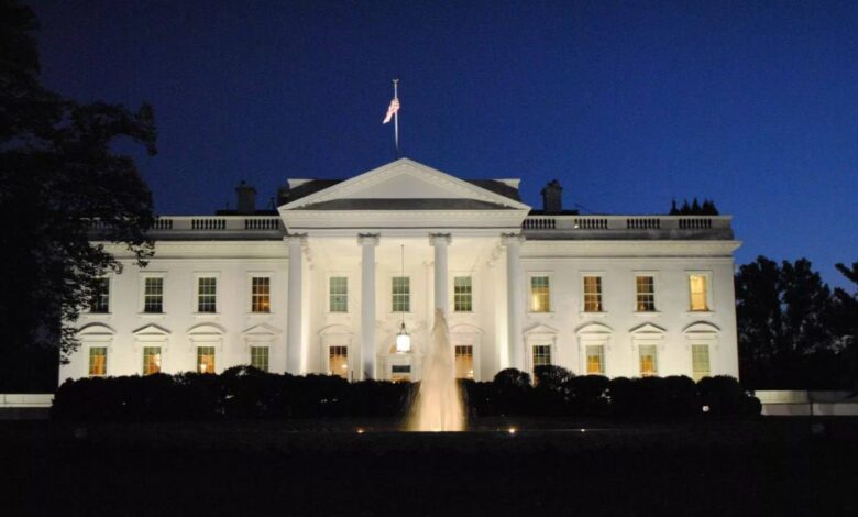 مدير إف بي آي: الجنديان المصابان على قيد الحياة ويوجدان في وضعية حرجة 1 مدير إف بي آي: الجنديان المصابان على قيد الحياة ويوجدان في وضعية حرجة