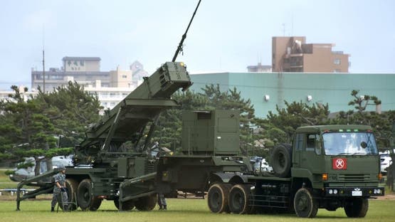 اليابان تعلن تعزيز الإنفاق الدفاعي وتطوير صناعة الأسلحة المحلية