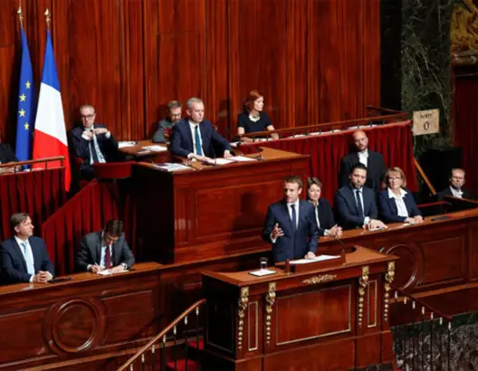 فرنسا تطلق «عدة النجاة» تحذيرات من أزمة كبرى وارتفاع اختفاء الأطفال 1 فرنسا تطلق «عدة النجاة» تحذيرات من أزمة كبرى وارتفاع اختفاء الأطفال