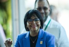 فنزويلا تتهم الإكوادور بأنها المصدر الرئيسي للكوكايين عالمياً بنسبة 70%