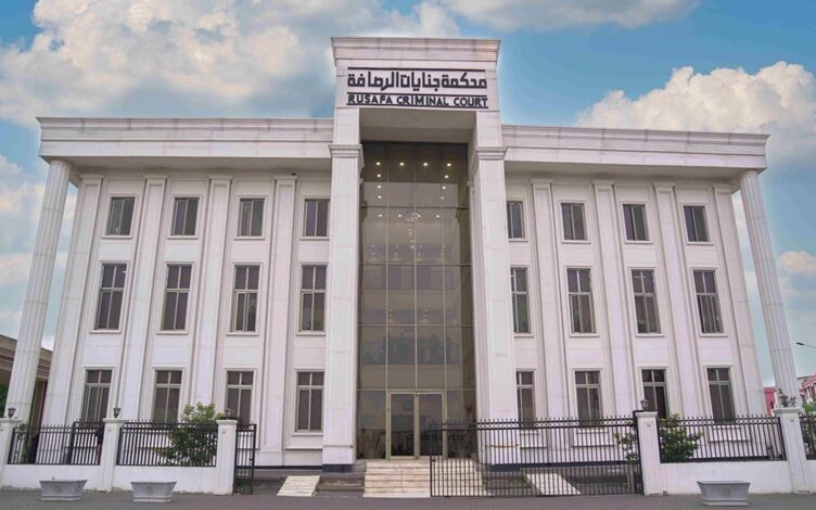 العراق حكم بإعـ.دام مدير زراعة بغداد السابق ..المحكمة الجنائية المركزية تدين أياد كاظم علي إثر محاولته اقتحام مبنى