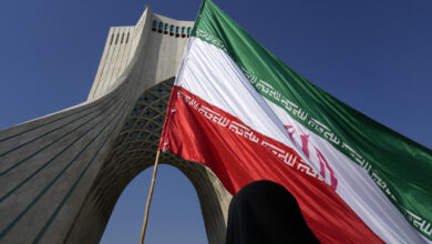 لمواجهة موجة جفاف حادة... إيران تبدأ عمليات تلقيح للسحب