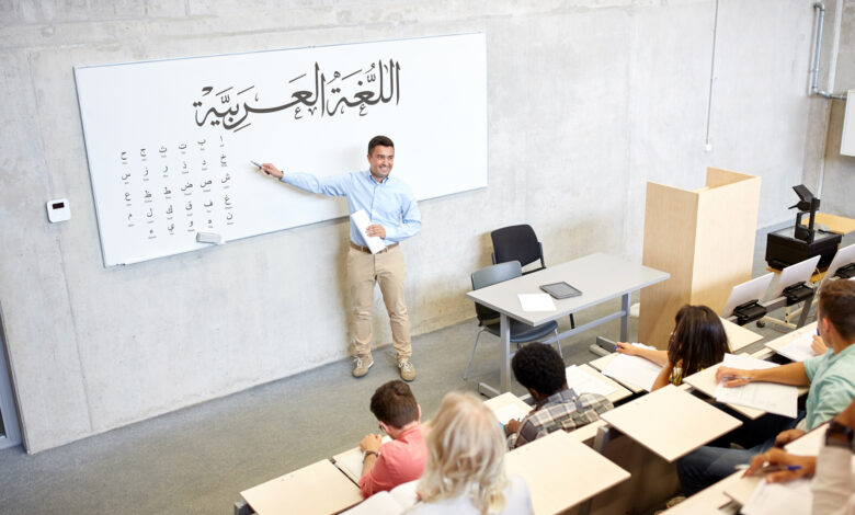 إسبانيا: حزب الشعب يلغي برنامج تدريس العربية الممول من المغرب تحت ضغط اليمين المتطرف