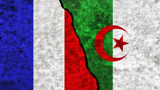 وزير الداخلية الفرنسي يحذّر من سياسة "ليّ الأذرع" مع الجزائر     1 وزير الداخلية الفرنسي يحذّر من سياسة "ليّ الأذرع" مع الجزائر