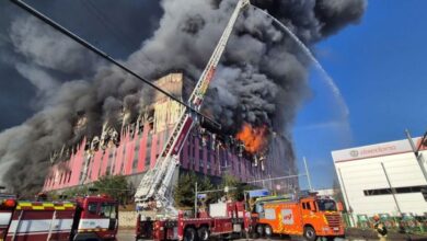 حريق ضخم بمركز تجاري في كوريا الجنوبية.. 2 حريق ضخم بمركز تجاري في كوريا الجنوبية..