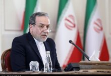 وزير الخارجية الإيراني: لن نرضخ لأي اتفاق لتصفير نسبة تخصيب اليورانيوم ونعتبره خيانة