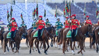 بالصور.. استعراض عسكري مهيب في سلطنة عُمان احتفالًا باليوم الوطني