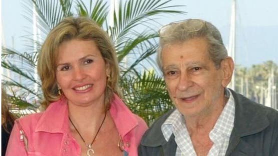 اقتحم غرفتها.. يسرا تحسم الجدل حول واقعتها مع يوسف شاهين