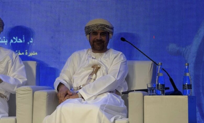 مسؤول بالخارجية العمانية: موقفنا من القضية الفلسطينية ثابت وندين كل ما تقوم به إسرائيل في فلسطين