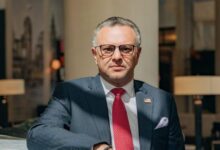 مستشار ترمب للشؤون الإفريقية والعربية: السلام في السودان أولوية ونطالب بمحاسبة مرتكبي الفظائع