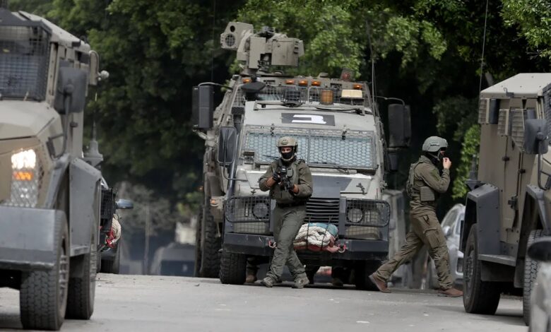 عملية عسكرية إسرائيلية واسعة في طوباس تشمل إغلاقاً شاملاً وتشديدات ميدانية