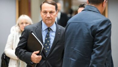 بولندا تستدعي السفير الإسرائيلي بسبب منشور حول شارات اليهود في الحرب العالمية الثانية 2 بولندا تستدعي السفير الإسرائيلي بسبب منشور حول شارات اليهود في الحرب العالمية الثانية