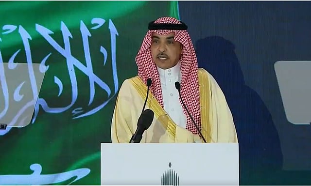 وزير الإعلام السعودي: زيارة ولي العهد لأمريكا حققت أصداء إعلامية واسعة وبلغت التغطيات 4 مليارات وصول في أقل من يومين 1 وزير الإعلام السعودي: زيارة ولي العهد لأمريكا حققت أصداء إعلامية واسعة وبلغت التغطيات 4 مليارات وصول في أقل من يومين