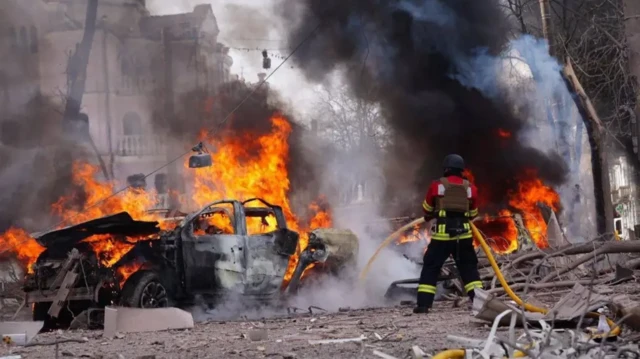 قصف روسي جديد على أوكرانيا وموسكو تعلن اعتراض مئات المسيّرات 1 قصف روسي جديد على أوكرانيا وموسكو تعلن اعتراض مئات المسيّرات