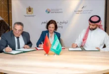 المغرب يوقع اتفاقًا مع مجموعة سعودية لتطوير مشروع سياحي ضخم في طنجة