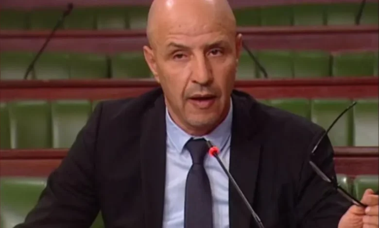 تونس: إدانة نائب برلماني بالسجن 3 سنوات بتهمة التشهير والتحريض 1 تونس: إدانة نائب برلماني بالسجن 3 سنوات بتهمة التشهير والتحريض