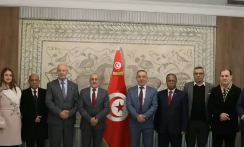 وفد برلماني جزائري يصل تونس في زيارة رسمية لتعزيز التعاون البرلماني