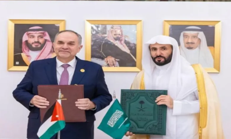 الأردن والسعودية يوقعان برنامج تعاون عدلي مشترك بالرياض