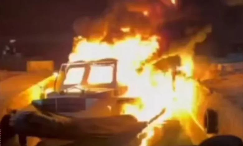 زوارق جهاز مكافحة التهديدات الأمنية الليبي تتعرض لقصف مباشر