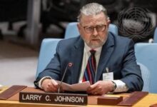 محلل أميركي ينتقد خطة ترامب للسلام بين روسيا وأوكرانيا ويصفها بأنها "غير حقيقية"