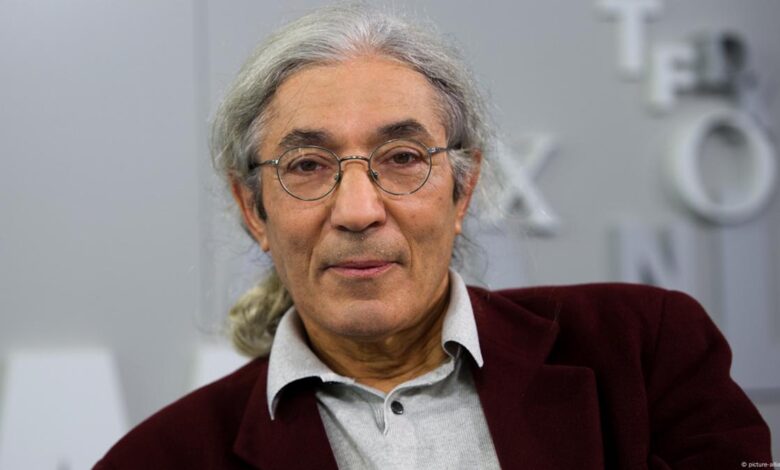 أول تصريح لصنصال بعد الافراج عنه من قبل الرئيس الجزائري :bonjour la france أنا عائد.. وسننتصر!