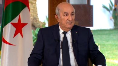 الرئيس الجزائري يعفو عن بوعلام صنصال استجابة لطلب الرئيس الألماني