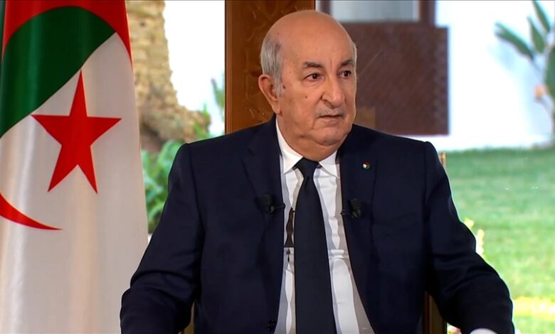 الرئيس الجزائري يعفو عن بوعلام صنصال استجابة لطلب الرئيس الألماني