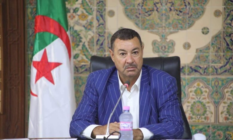 الجزائر.. سعيد سعيود بعد التحريات الدرك اوقف ثلاثة اخوة مختلين اضرمو النار في غابات تيبازة