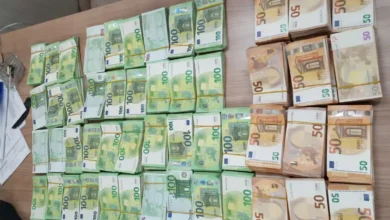 الجمارك الليبية تُحبط تهريب نصف مليون يورو في مطار معيتيقة