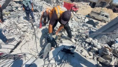 الدفاع المدني في غزة يحذر من توقف عملياته الإنسانية بسبب نقص الوقود 7 الدفاع المدني في غزة يحذر من توقف عملياته الإنسانية بسبب نقص الوقود