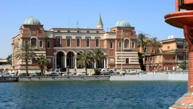 مصرف ليبيا المركزي يضخ 2 مليار دولار لتسهيل تغطية الاعتمادات قبل رمضان