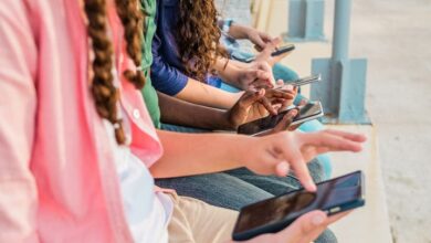 قرار شرق ليبيا يقيّد تصوير وتسويق الأنشطة النسائية ويثير جدلاً مجتمعياً