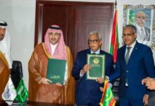 موريتانيا توقّع اتفاقية تمويل مع الصندوق السعودي للتنمية لمشروع الربط الكهربائي مع مالي