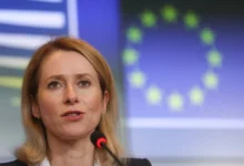 رئيسة الدبلوماسية الأوروبية تحذر من أن ضغوط واشنطن على كييف قد لا تخدم مصالح الاتحاد الأوروبي