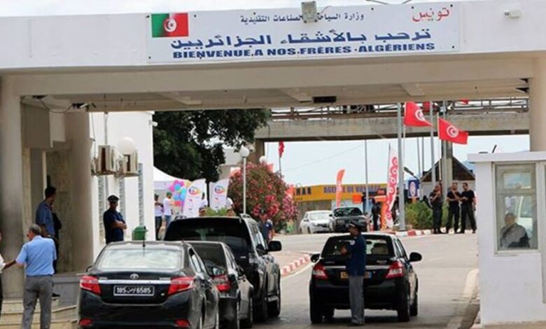 فنانة جزائرية تدعو لخفض أسعار السياحة داخلياً وتشجع على استكشاف الجزائر بدل التوجه إلى تونس 1 فنانة جزائرية تدعو لخفض أسعار السياحة داخلياً وتشجع على استكشاف الجزائر بدل التوجه إلى تونس