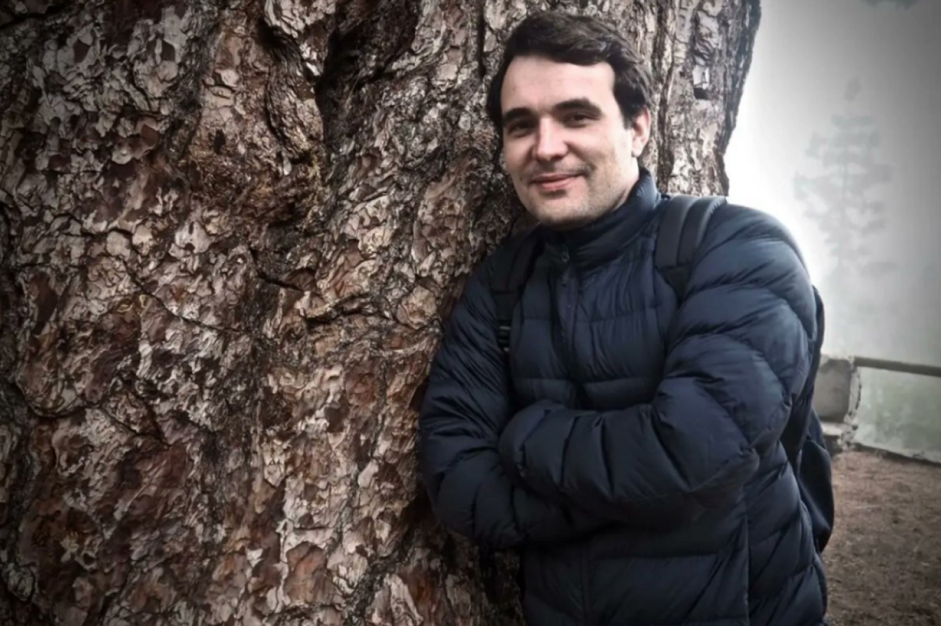 النيابة الجزائرية تطلب 10 سنوات سجن بحق الصحافي الفرنسي كريستوف غليز في قضية تقرير صحفي