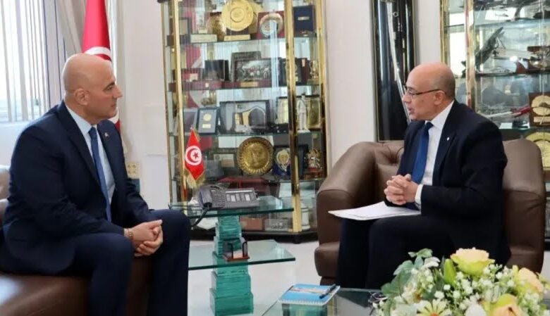 الولايات المتحدة تؤكد دعمها للتعاون العسكري مع تونس