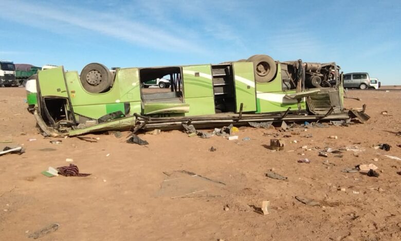 الجزائر.. ارتفاع حصيلة حادث الطريق الوطني رقم 50 في بني عباس إلى 14 وفـ.اة و34 مصاباً 1 الجزائر.. ارتفاع حصيلة حادث الطريق الوطني رقم 50 في بني عباس إلى 14 وفـ.اة و34 مصاباً