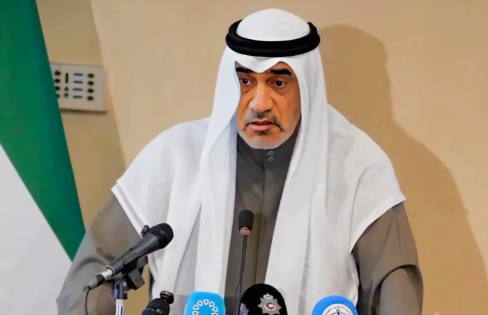 وزير الداخلية الكويتي الشيخ فهد اليوسف: لم أنام منذ يوم أمس بسبب قضية «أخ قـ.تل أخته». 1 وزير الداخلية الكويتي الشيخ فهد اليوسف: لم أنام منذ يوم أمس بسبب قضية «أخ قـ.تل أخته».